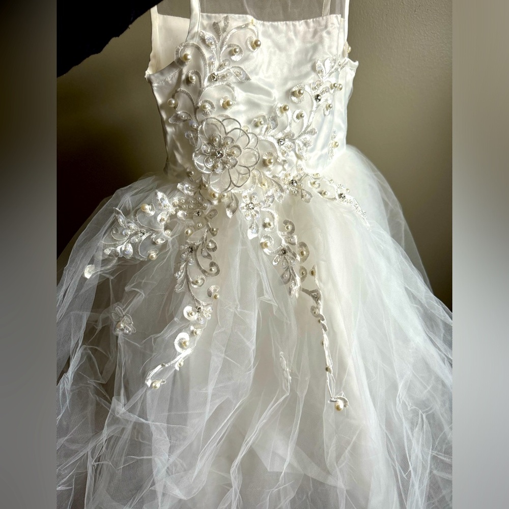 Girls dress